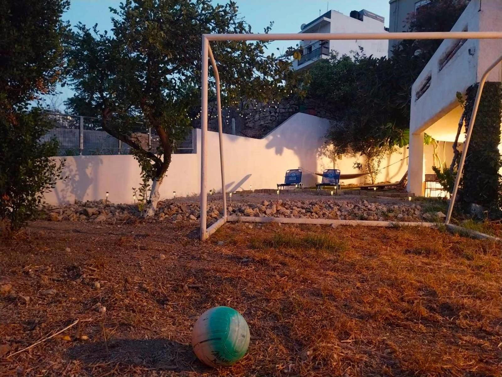Bibliotheque Vintage Studio & Easy Garden Heraklion  Exterior photo